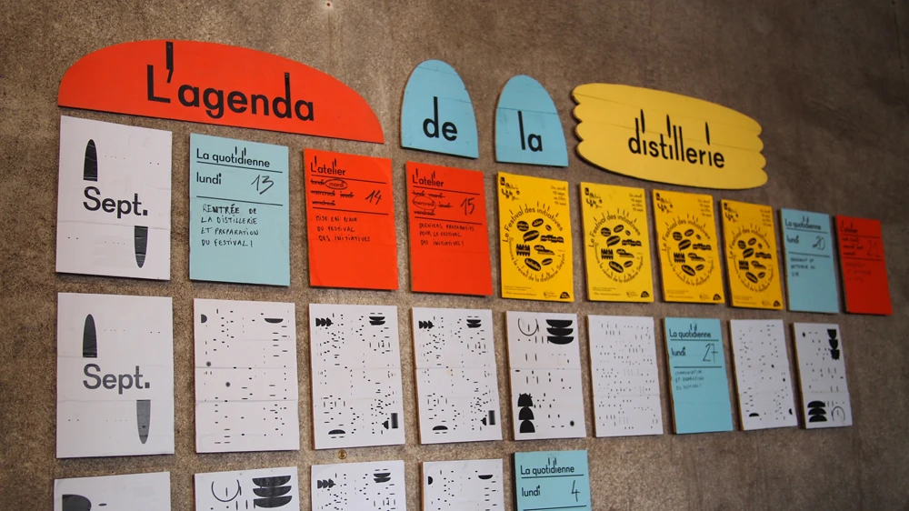 Identité visuelle pour la distillerie des initiatives